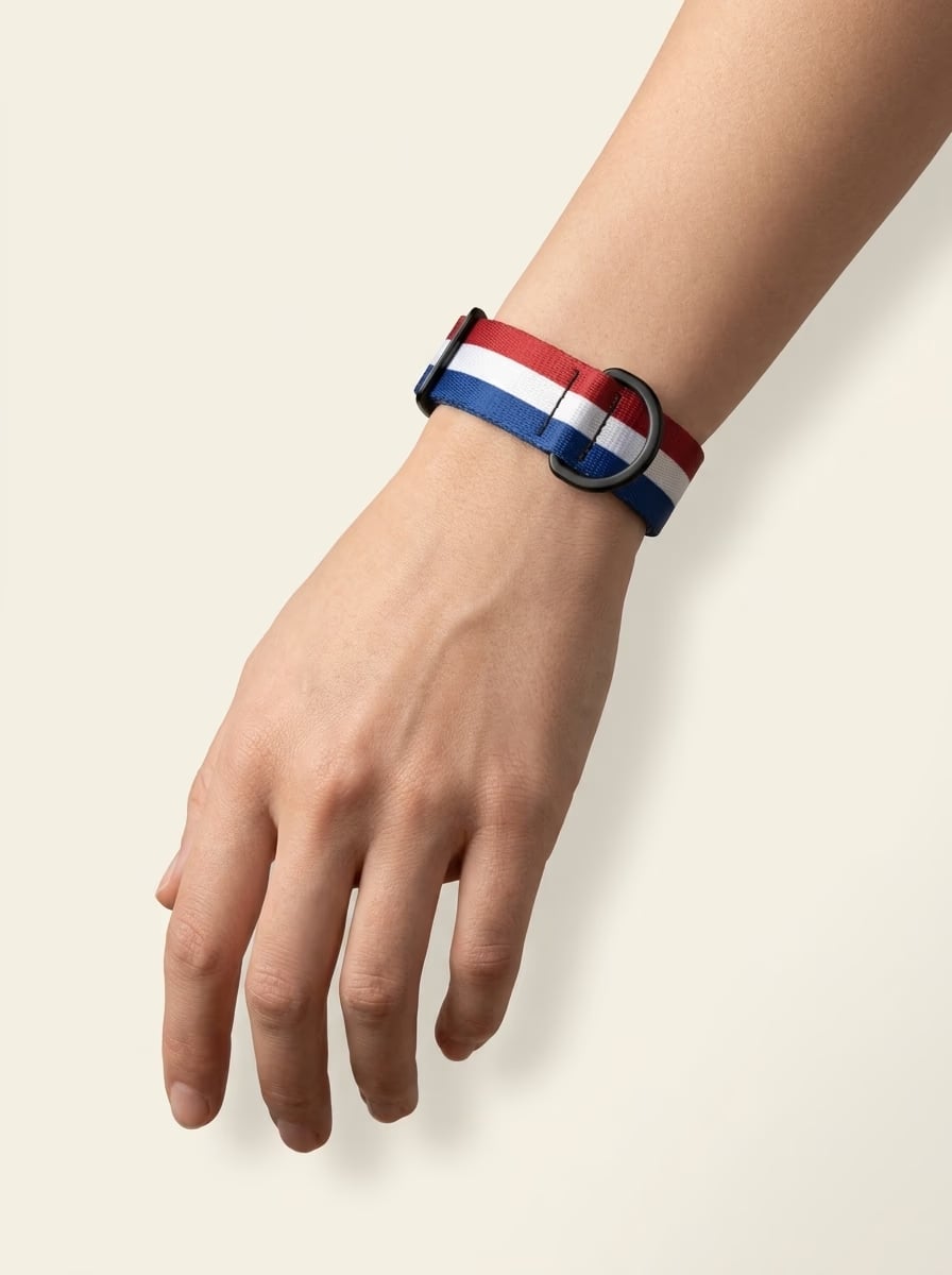 [amu-auto] netherlands/bracelet/shot-1